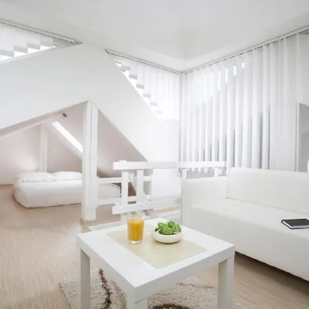 Yellow House Lodging Apartamento *